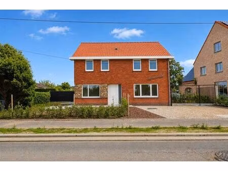 maison à louer à neerstraat 313 waasmunster (rbw24056)