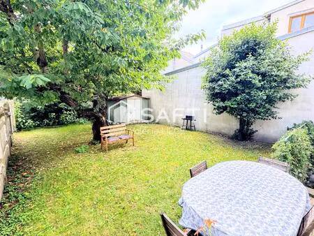 rare  appartement avec jardin privatif