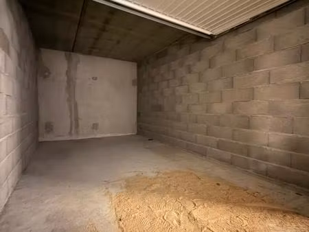 garage souterrain dans immeuble de 2004