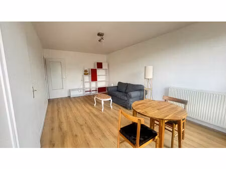 appartement 2 pièces 39 m² à louer évry-courcouronnes 91000 ? | era immobilier