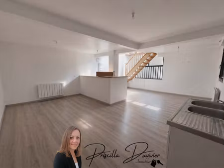 triplex de 3 chambres avec espace bureau