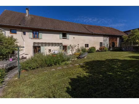 vente maison 4 pièces 130 m2 à brégnier-cordon