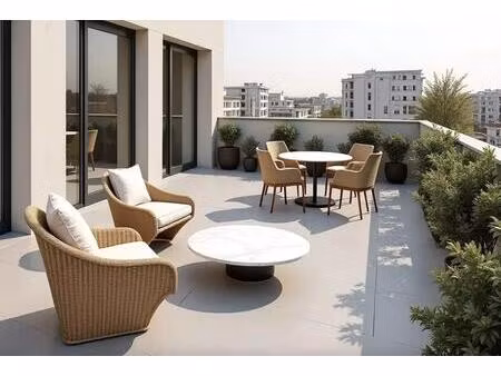 5 pieces lumineux en etage avec terrasse