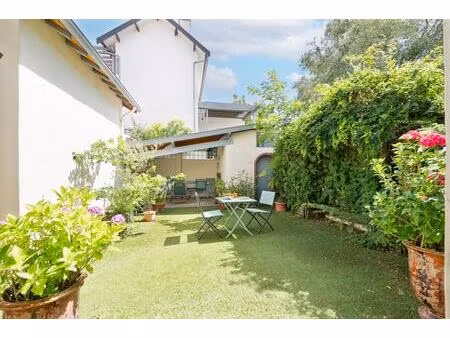 rare à la côte pavée – maison t6 familiale de caractère avec chartreuse indépendante