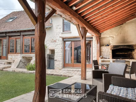 maison en pierre alliant cachet de l'ancien et confort contemporain