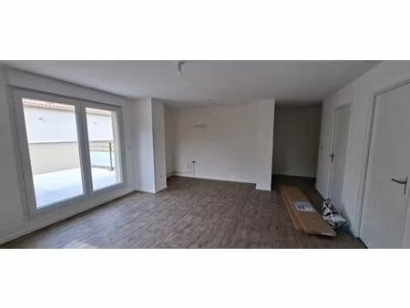 à louer appartement 48 m² – 640 € |gorges