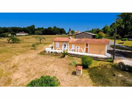 vente maison 3 pièces 66 m² à bussac (24350)  120 000 €