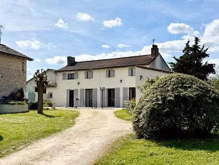 maison 6 pièces 145 m² à vendre / acheter sommières-du-clain 86160 ? | era immobilier