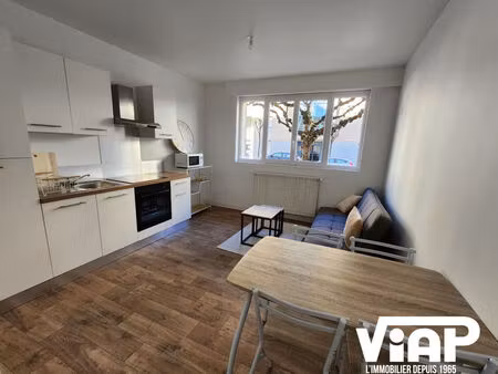 quartier gare  appartement type 2 en excellent état.