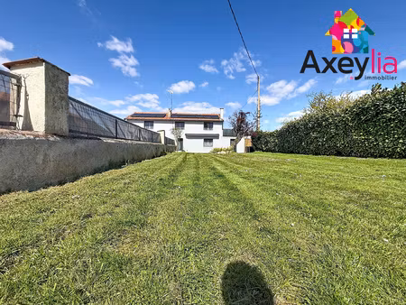 a vendre - 10min de roanne - maison entièrement rénovée avec trois chambres  terrasse  ter
