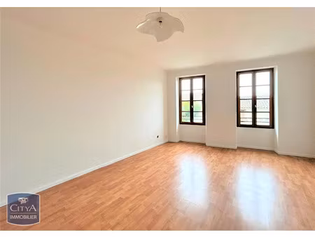 appartement à louer 2 pièces 44 m² - beaumont-de-lomagne (82) - 460€