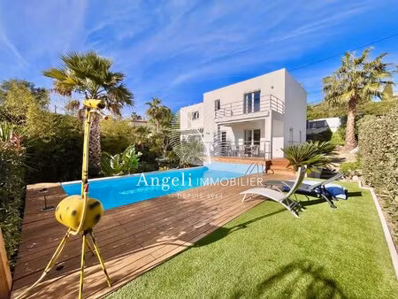saint aygulf : villa contemporaine