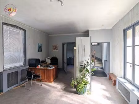 achat local professionnel 176m² cognac 16100