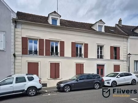 prestigieux immeuble de rapport en vente à mennecy  île-de-france