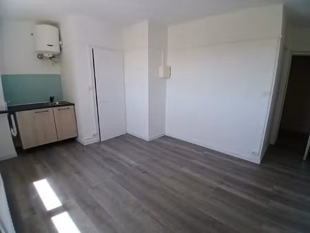 vente appartement 1 pièce 18 m² alès (30100)
