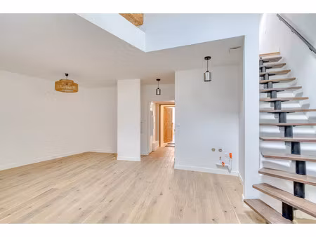 vente appartement 3 pièces 60 m² saint-genis-laval (69230)