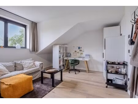 studentenkamer van 21 53m² in prachtig gerenoveerd en ruime residentie met tuin in leuven 