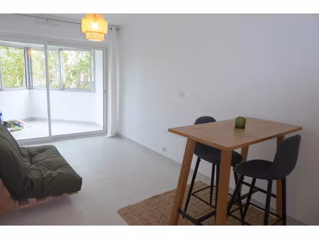 location appartement 1 pièce 24 m² à montpellier (34070)