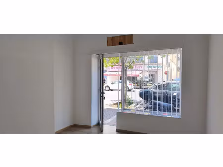 location commerce 1 pièce 17 m² à béziers (34500)