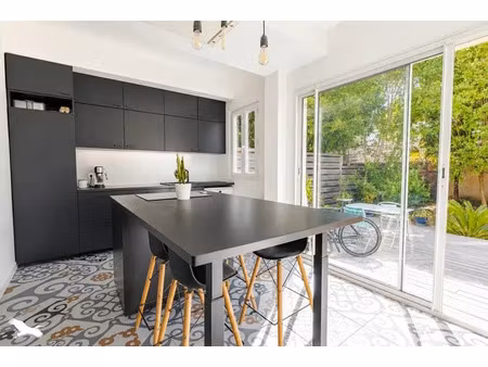 vente maison 5 pièces 134 m² bordeaux (33800)