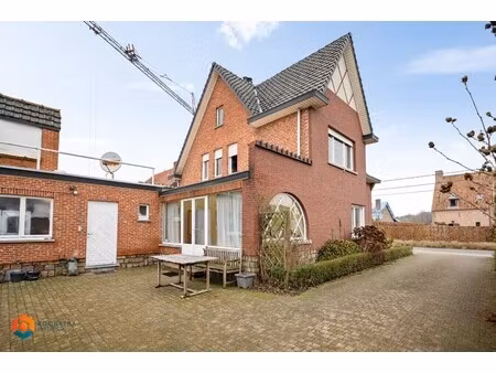 ruime woning met 3 slpkrs