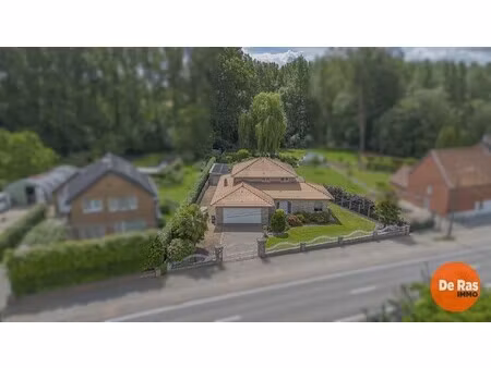 sint-lievens-houtem - spaanse villa met zwembad