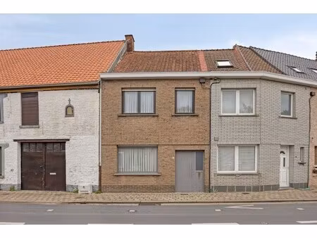 gezellige woning met 3 slaapkamers en tuin!