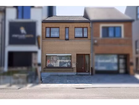 te renoveren woning mét garage