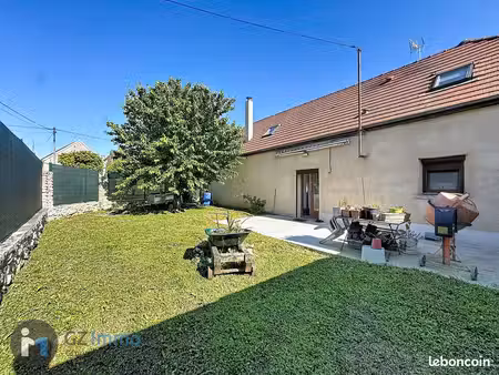 maison 6 pièces 195 m²