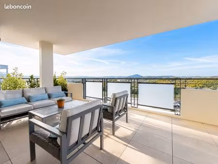 appartement t4 d’architecte avec terrasse de 37 m²  vue panoramique sainte-victoire
