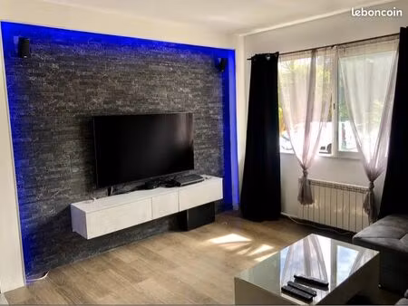 t2 lumineux de 44 m² – résidence sécurisée – idéal résidence principale ou investissement 
