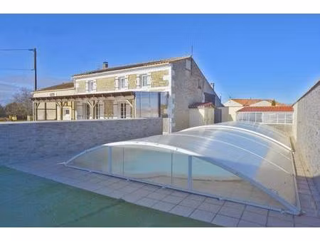 maison - 190m ²