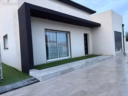 ? villa 4 faces 170 m² – 6 chambres – piscine bali – thuir