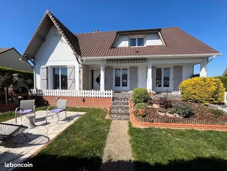 maison 6 pièces 191 m²