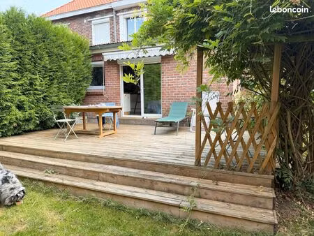 maison semi-individuelle  secteur prisé
