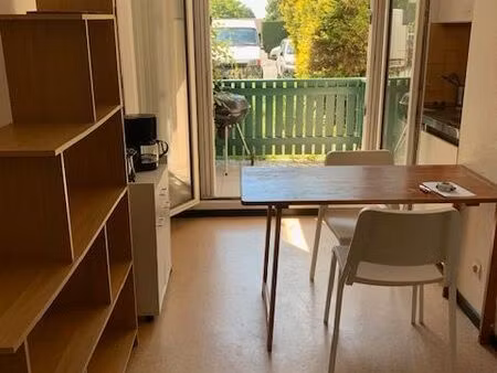 studio meublé étudiant (e)