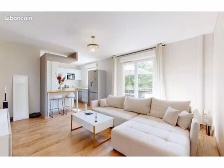 superbe t3 lumineux 71 m²
