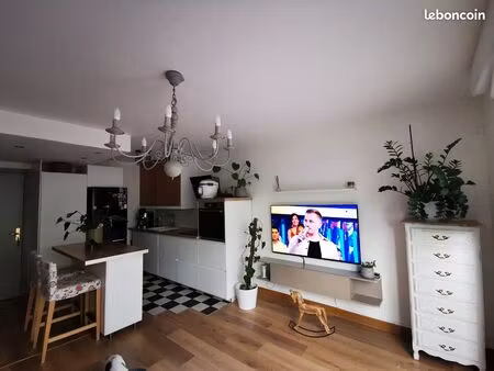 strasbourg cronenbourg – 2 pièces de 38 m² avec grand balcon