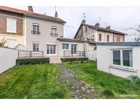 maison 4 pièce 82m²