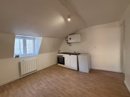 location appartement 2 pièces 24m² poitiers 86000