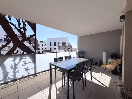appartement de type 4 avec parking
