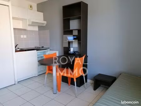 studio 1 pièce 19 m²