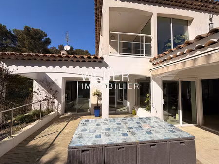 achat maison 8 pièces 216m² sanary sur mer 83110