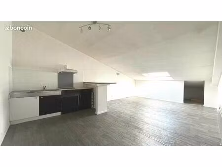 appartement 2 pièces 52 m²