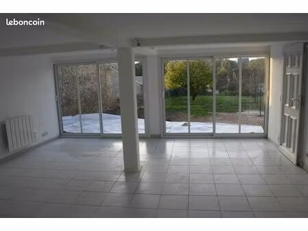 location appartement f3 essay