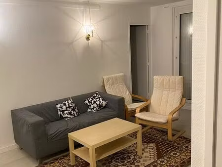 appartement 3 pièces (2 chambres) à moins de 20 minutes de paris