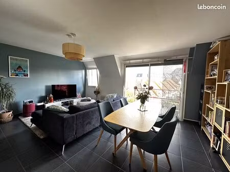 t3 en duplex 71m2 exposition sud centre ville