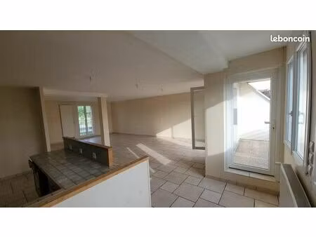 sens f4 108 m² secteur gare centre-ville