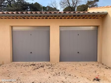 double garage 37m2 centre ville saint maximin la sainte baume