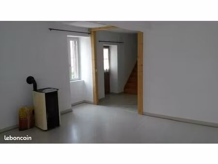 location de maison st gilles (71150)